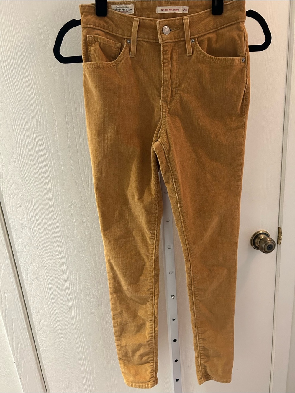 Levi’s 721 Skinny Corduroy